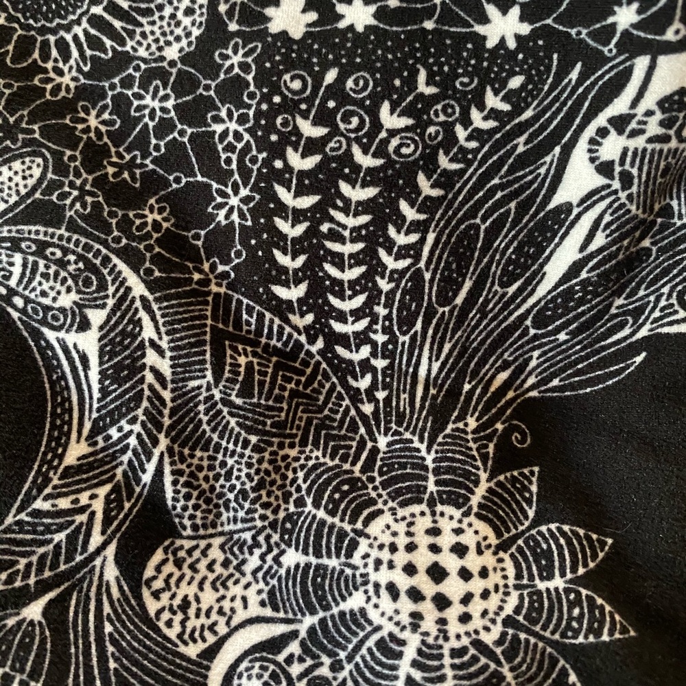 Leggings - Picture 2 of 6